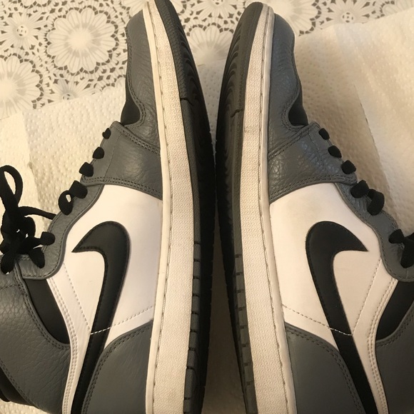 Nike notorious Jordan 1 - Picture 3 of 5